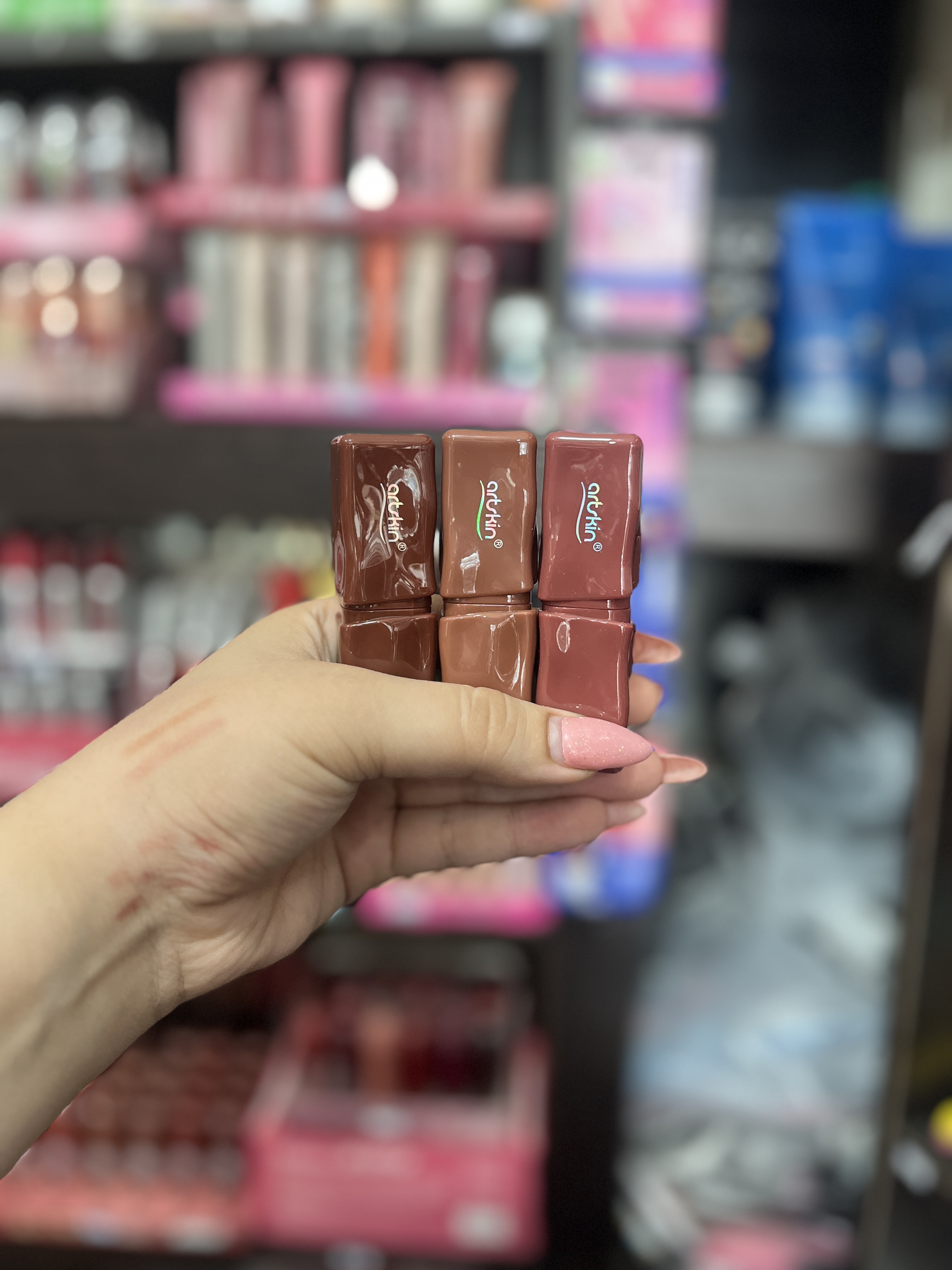 رژ لب جامد آرت اسکین